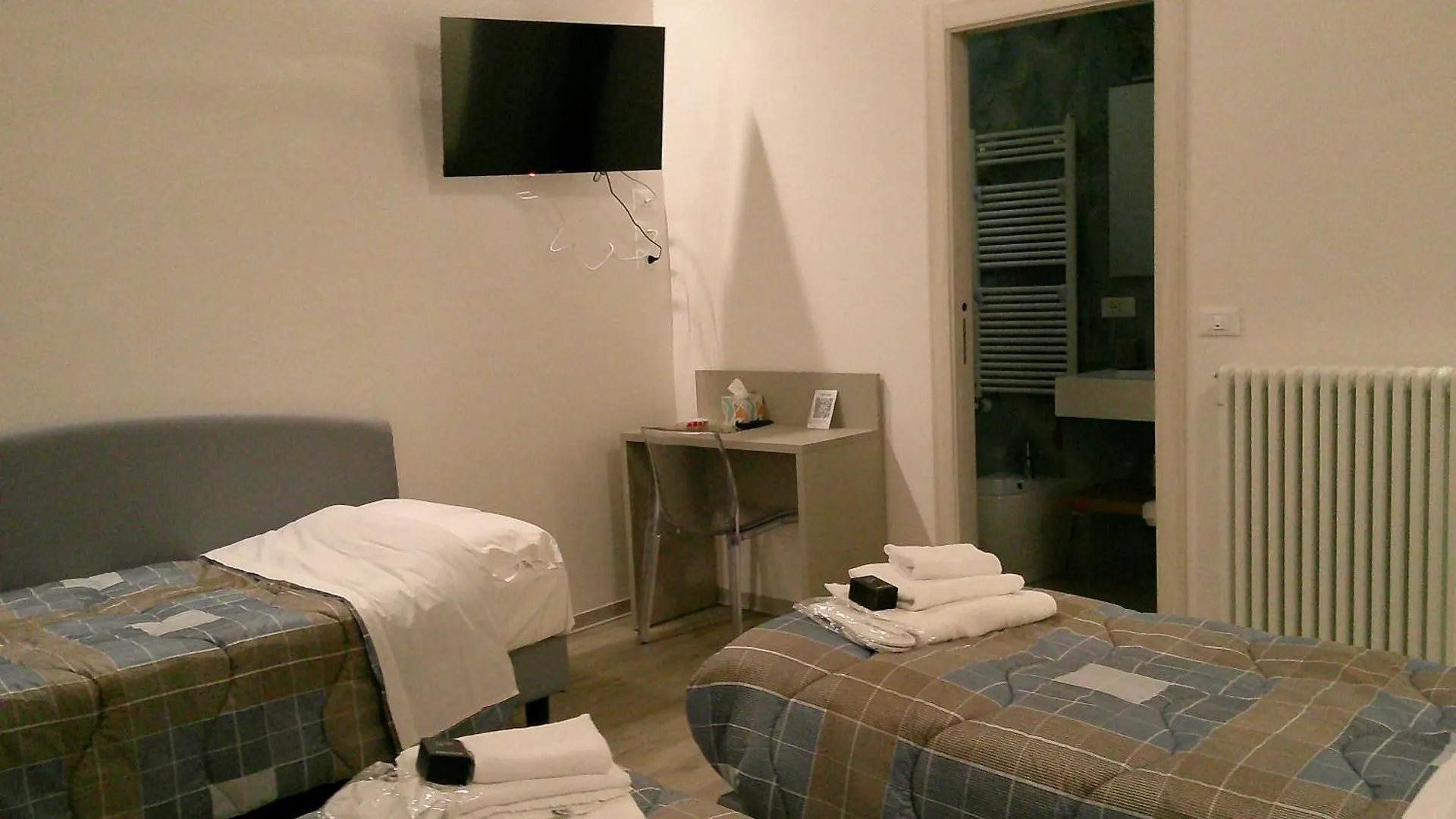 Brighetti Bed & Breakfast Bologna 0*,  Italy